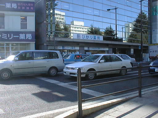 月2回ここのお姉さん達とペチャクチャします。